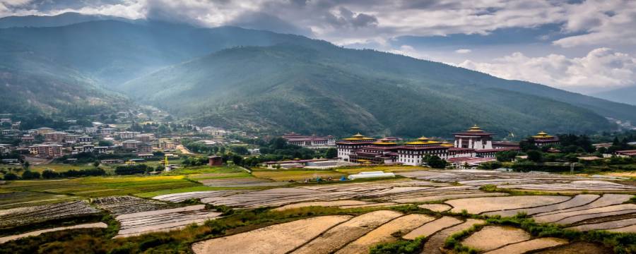 75802-thimpu-bhutan.jpg